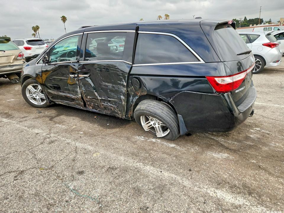 Photo 2 from auction – 2011 HONDA ODYSSEY with VIN 5FNRL5H95BB049116