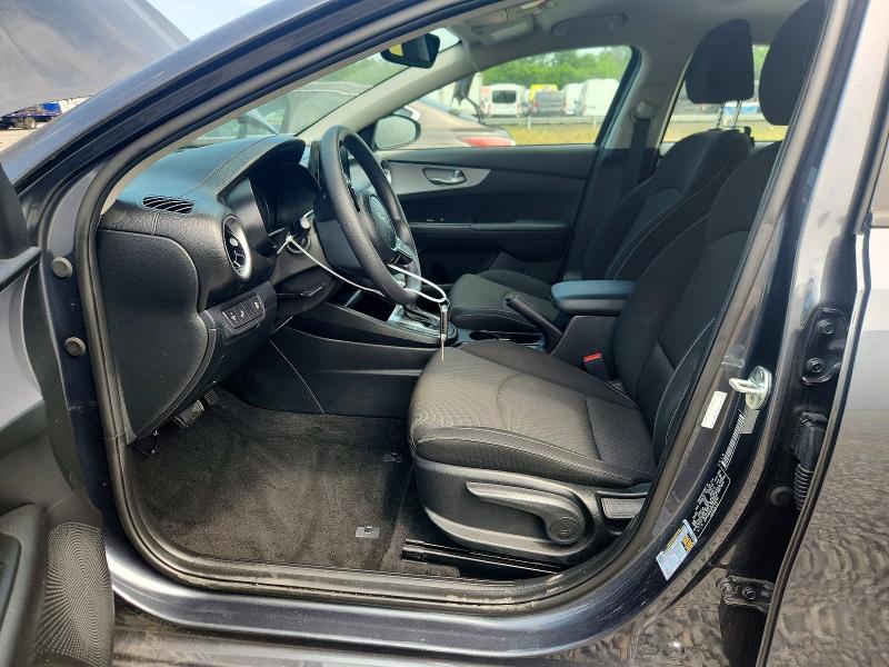 Photo 7 from auction – 2023 KIA FORTE with VIN 3KPF24AD4PE555791