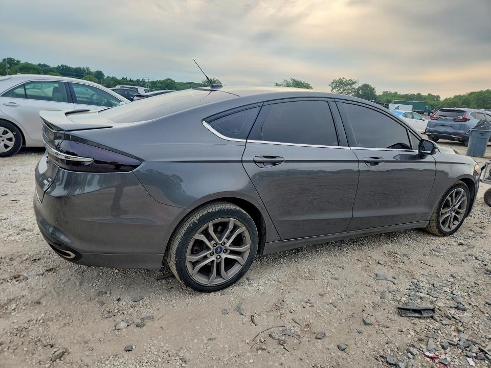 Photo 3 from auction – 2017 FORD FUSION with VIN 3FA6P0T91HR317092