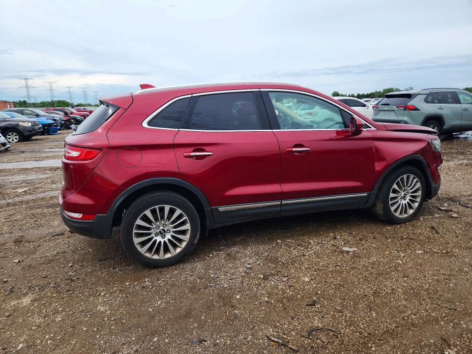 Photo 3 from auction – 2016 LINCOLN MKC with VIN 5LMCJ3D98GUJ10715