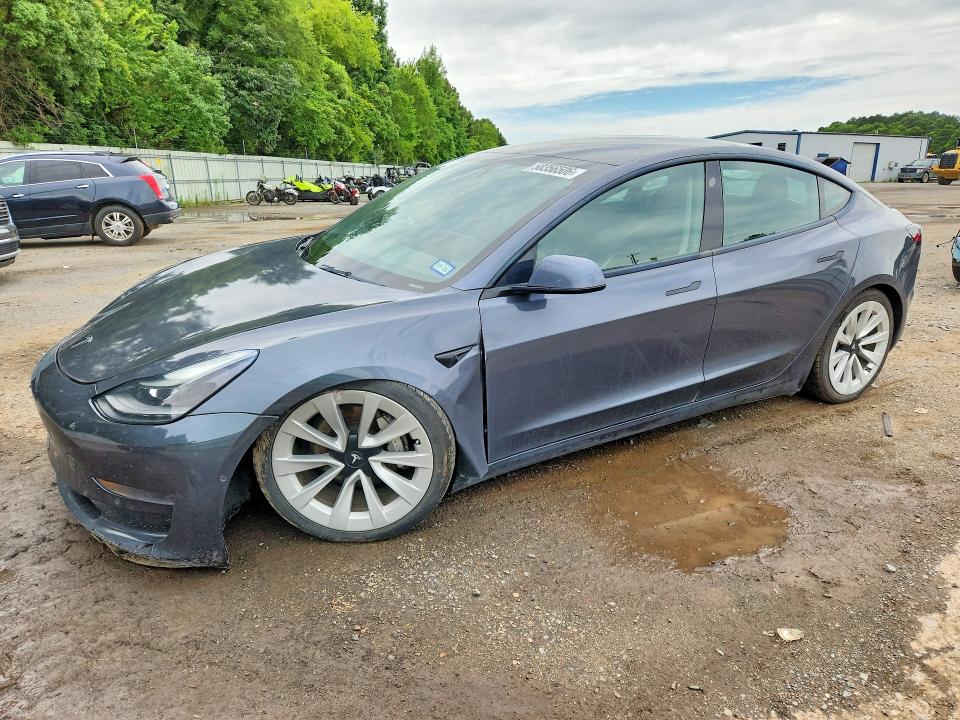 2022 TESLA MODEL 3 - Търг №58356506