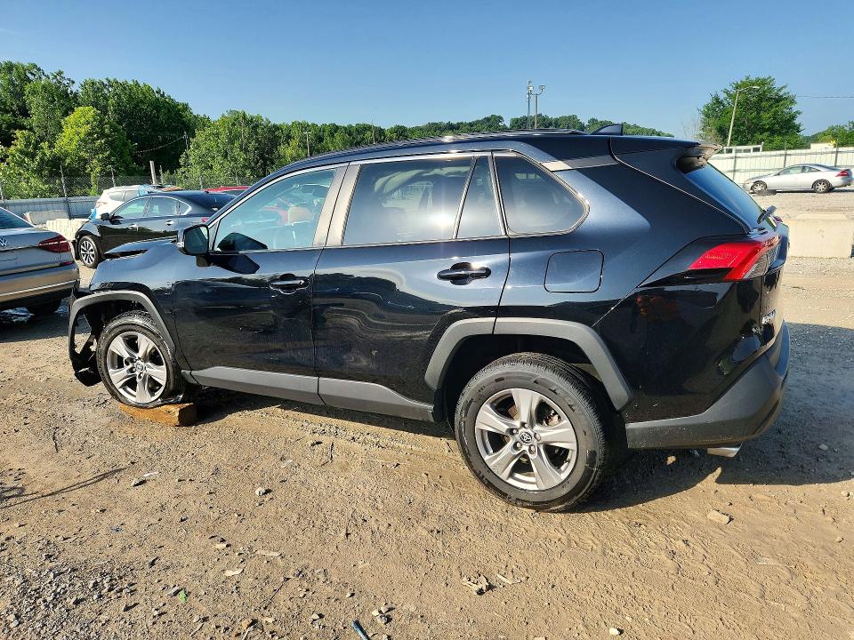 Photo 2 from auction – 2024 TOYOTA RAV4 with VIN 2T3W1RFV3RW304916