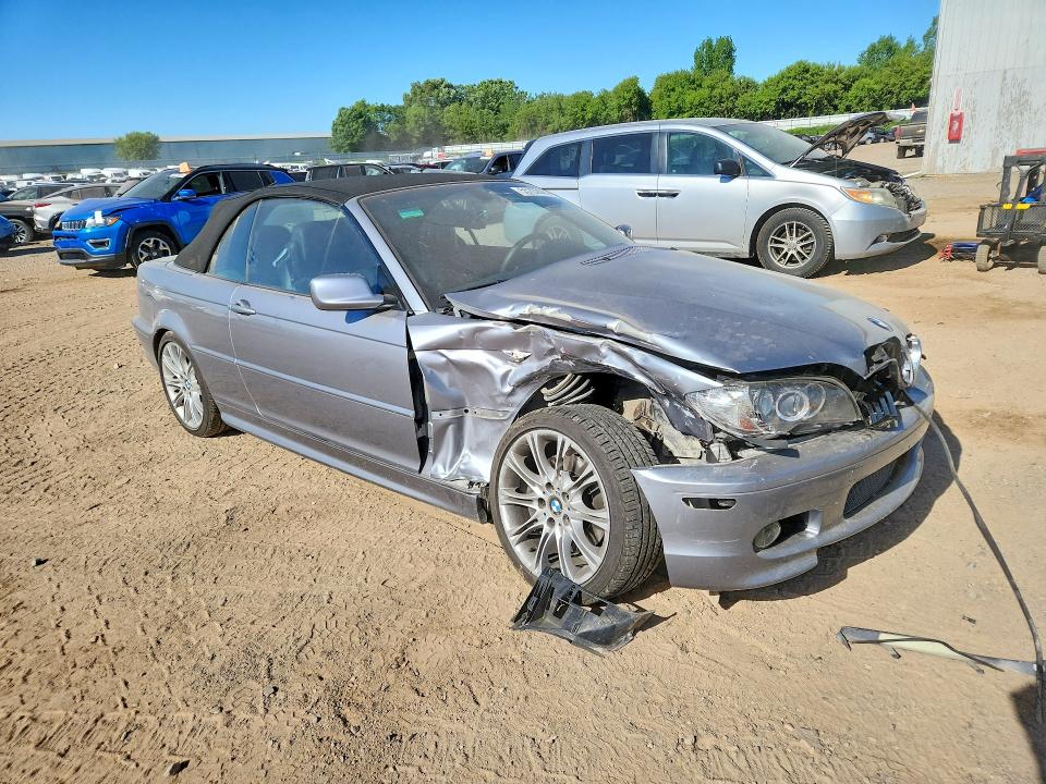 Photo 4 from auction – 2005 BMW 330 with VIN WBABW534X5PL51853