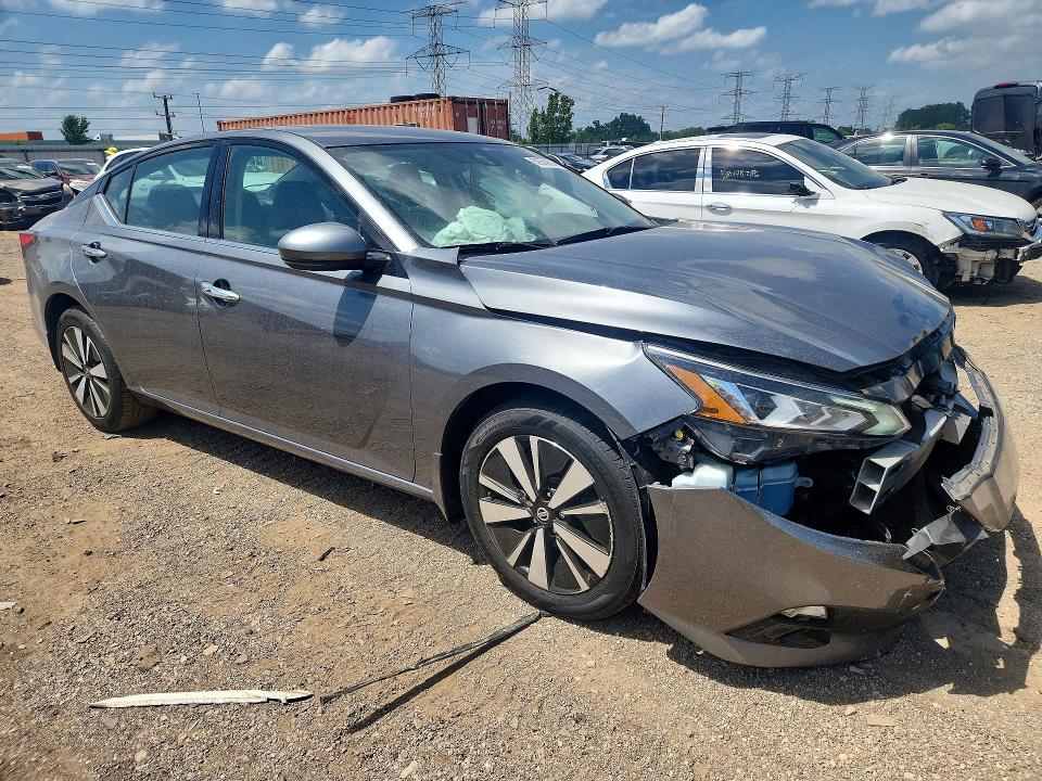 Photo 4 from auction – 2019 NISSAN ALTIMA with VIN 1N4BL4EW2KC142832