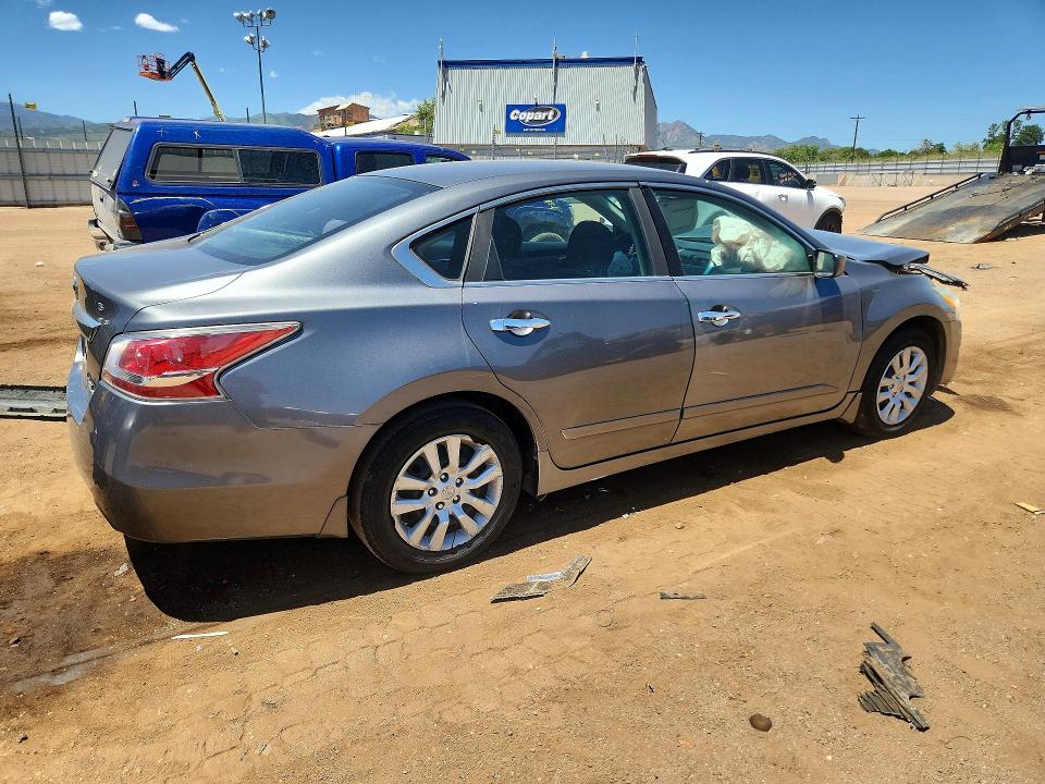 Photo 3 from auction – 2015 NISSAN ALTIMA with VIN 1N4AL3AP1FN922268