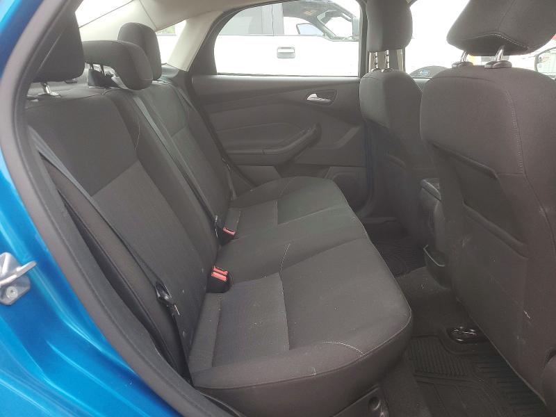 Photo 10 from auction – 2015 FORD FOCUS with VIN 1FADP3F24FL274578