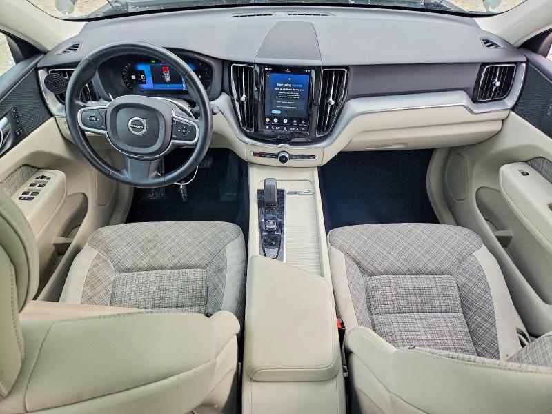 Photo 8 from auction – 2022 VOLVO XC60 with VIN YV4L12RK2N1052013