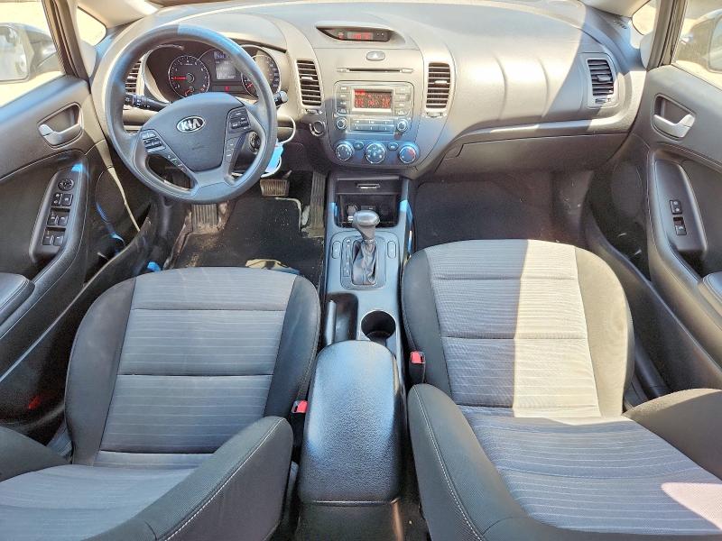 Photo 8 from auction – 2016 KIA FORTE with VIN KNAFX4A67G5615638