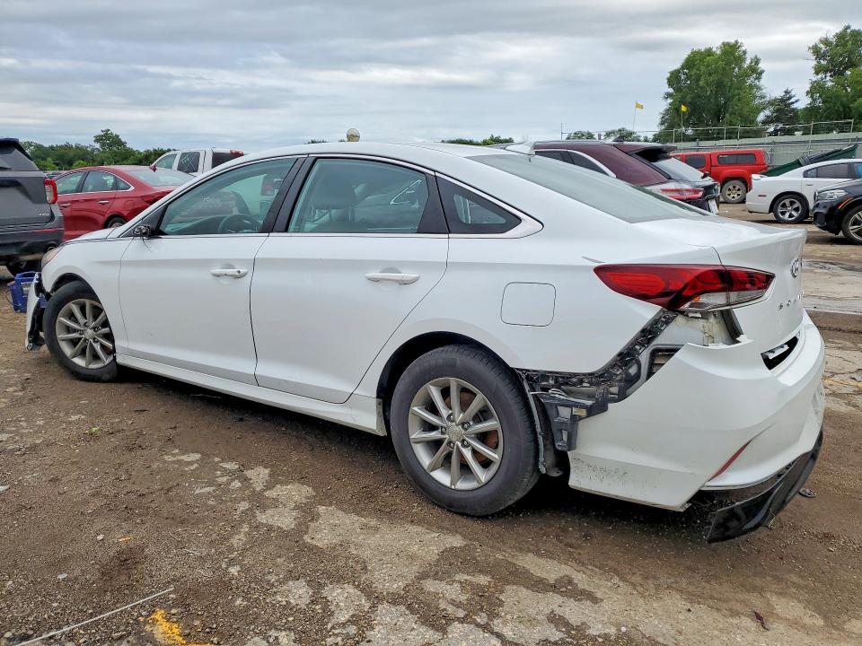 Photo 2 from auction – 2019 HYUNDAI SONATA with VIN 5NPE24AA9KH756978