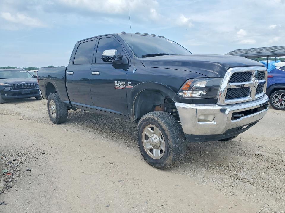 Foto 4 de la subasta – 2013 RAM 2500 con VIN 3C6UR5DL1DG550695