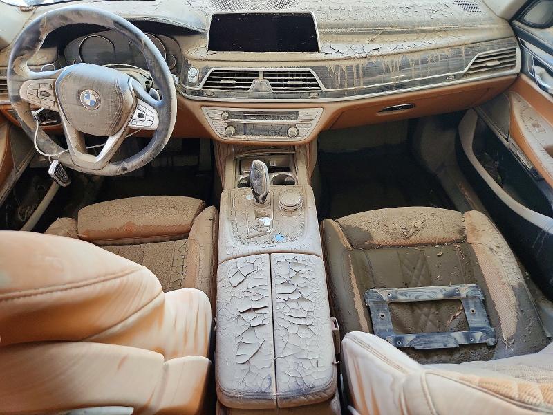 Photo 8 from auction – 2016 BMW 750 with VIN WBA7F2C51GG419523