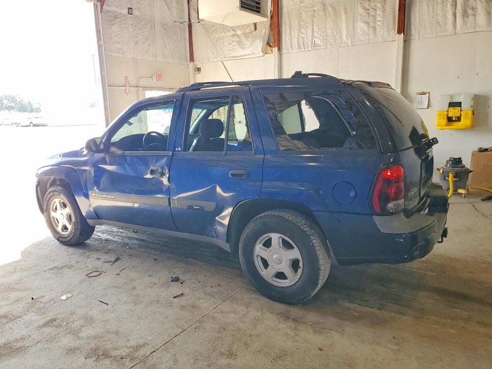 Photo 2 from auction – 2003 CHEVROLET TRAILBLAZER with VIN 1GNDT13S032325808