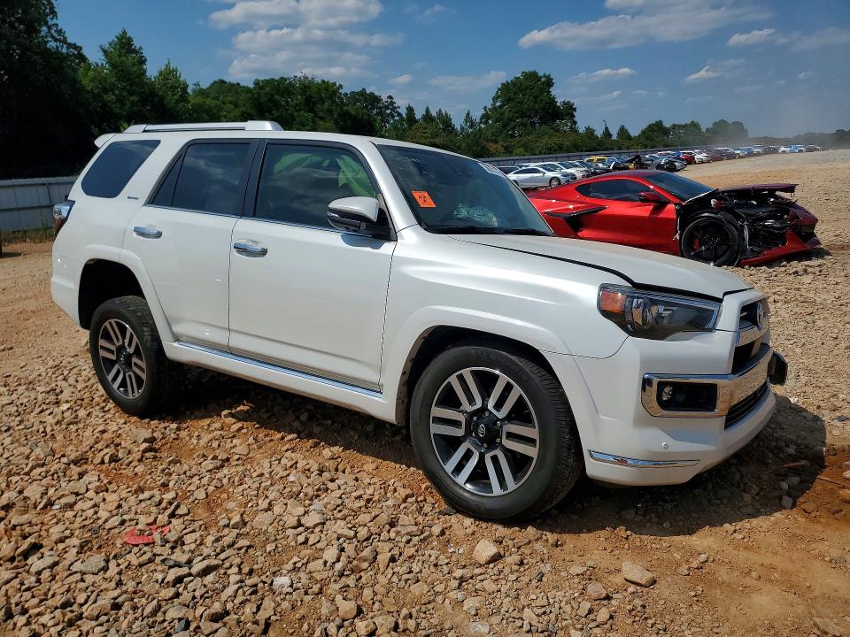 Photo 4 from auction – 2024 TOYOTA 4RUNNER with VIN JTEKU5JR7R6251045