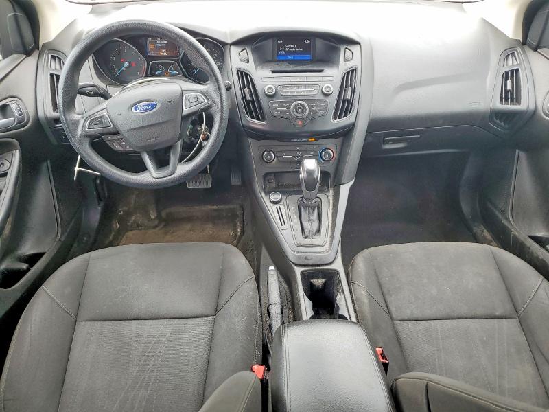 Photo 8 from auction – 2016 FORD FOCUS with VIN 1FADP3K29GL291030