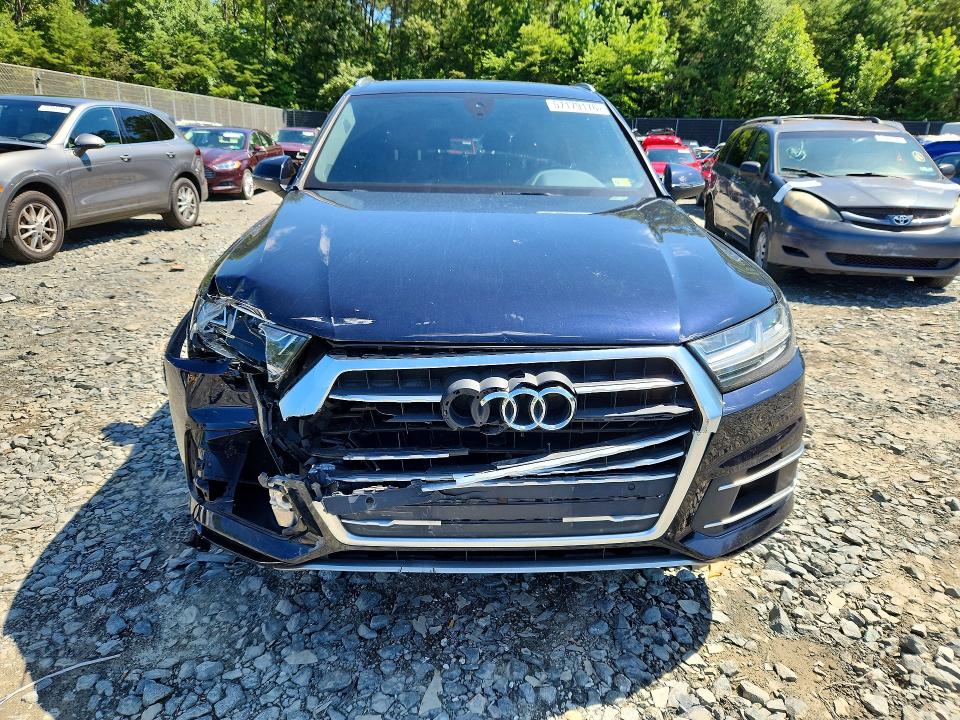 Фото 5 с аукциона – 2017 AUDI Q7 с VIN WA1LAAF79HD023845