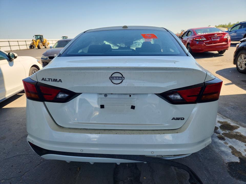 Photo 6 from auction – 2025 NISSAN ALTIMA with VIN 1N4BL4DW7SN358035