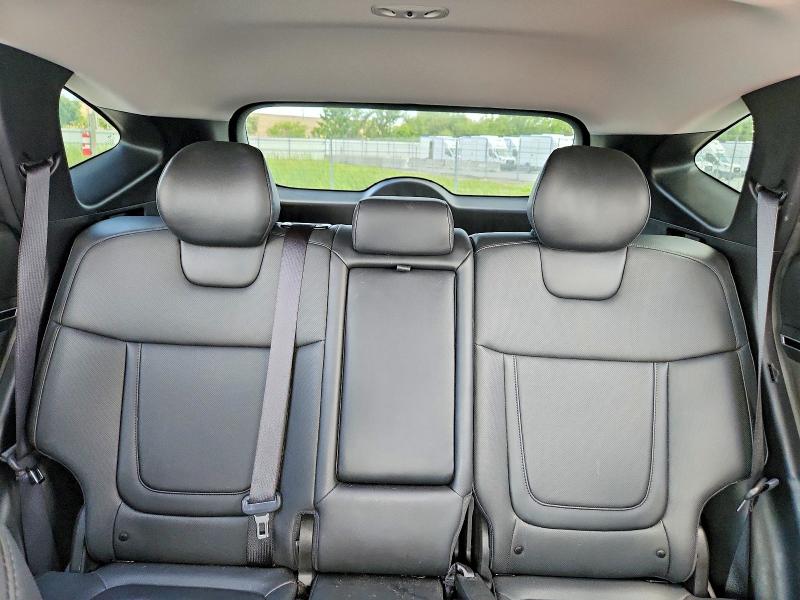 Photo 10 from auction – 2023 HYUNDAI TUCSON with VIN 5NMJF3AE9PH281692