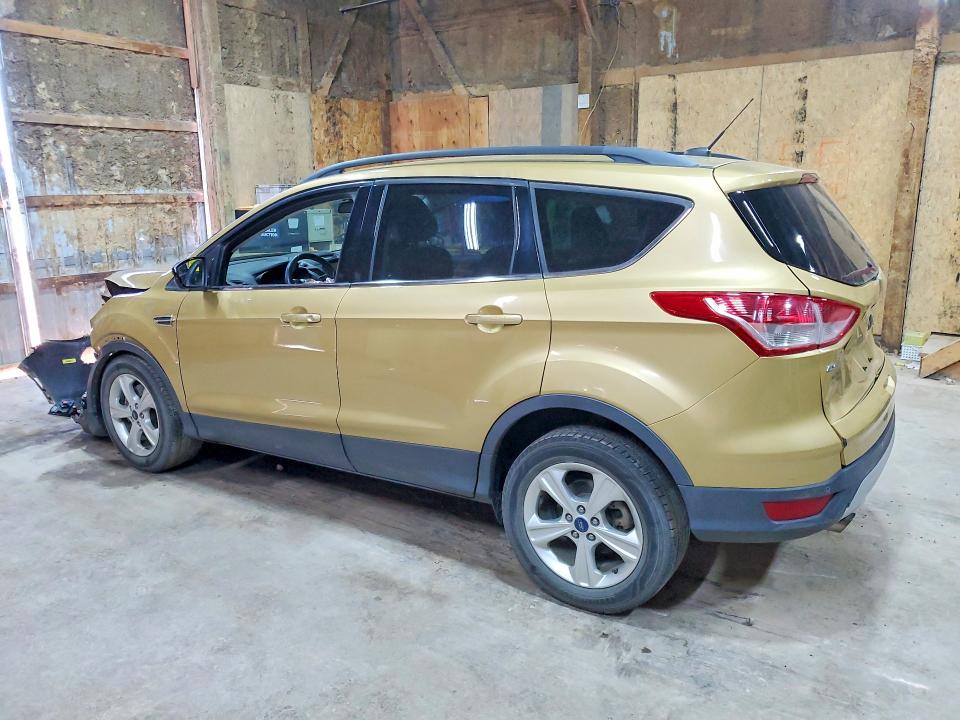 Photo 2 from auction – 2015 FORD ESCAPE with VIN 1FMCU9GX2FUB30478