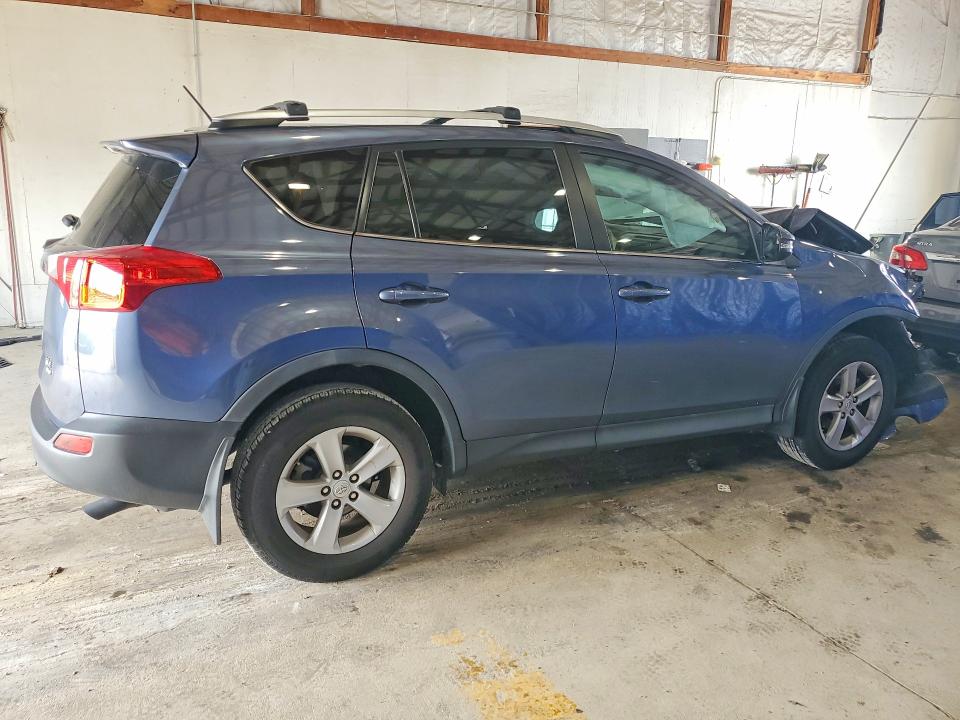 Photo 3 from auction – 2014 TOYOTA RAV4 with VIN 2T3RFREV0EW167315