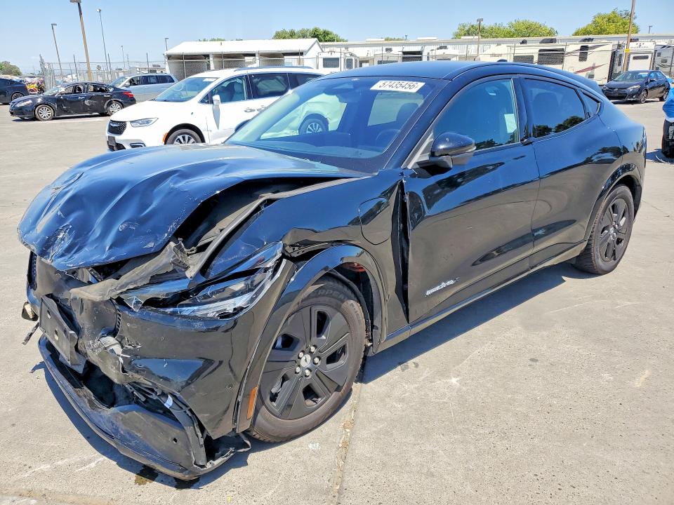 Photo 1 from auction – 2022 FORD MUSTANG MACH-E with VIN 3FMTK2SUXNMA02325