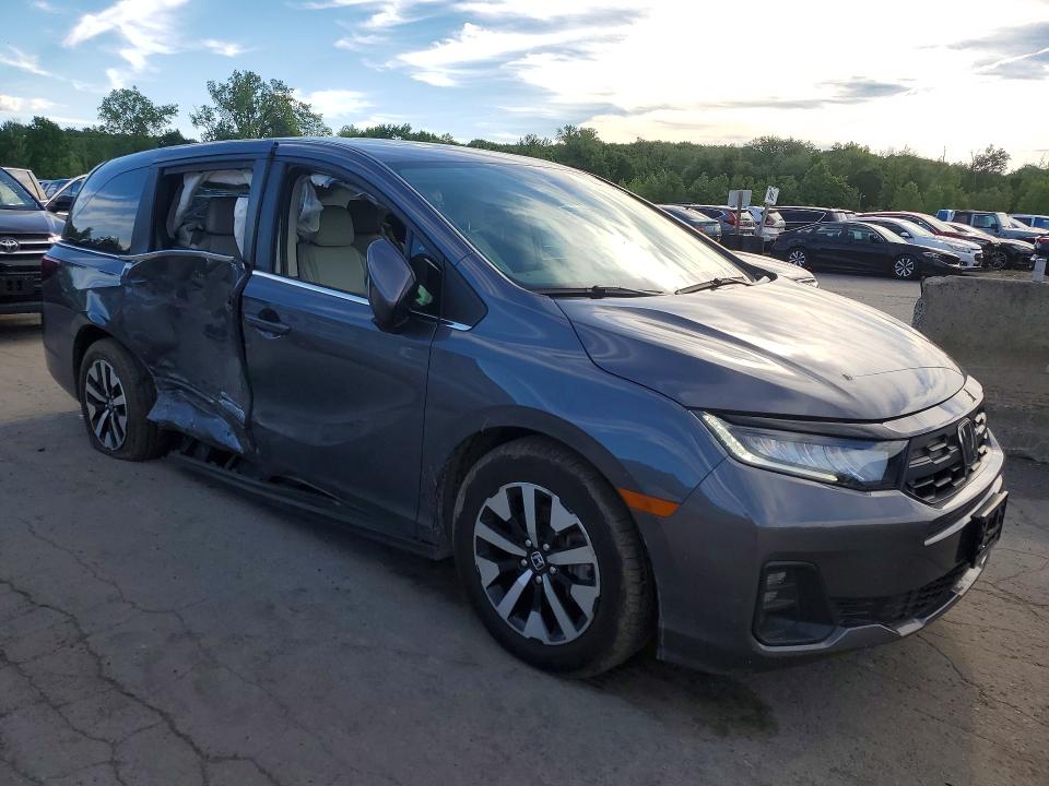 Photo 4 from auction – 2025 HONDA ODYSSEY with VIN 5FNRL6H64SB069997