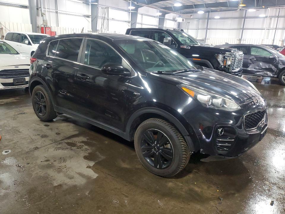 Photo 4 from auction – 2017 KIA SPORTAGE with VIN KNDPMCAC4H7078717
