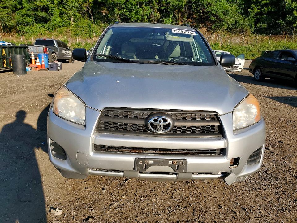 Photo 5 from auction – 2011 TOYOTA RAV4 with VIN 2T3BF4DV6BW105158