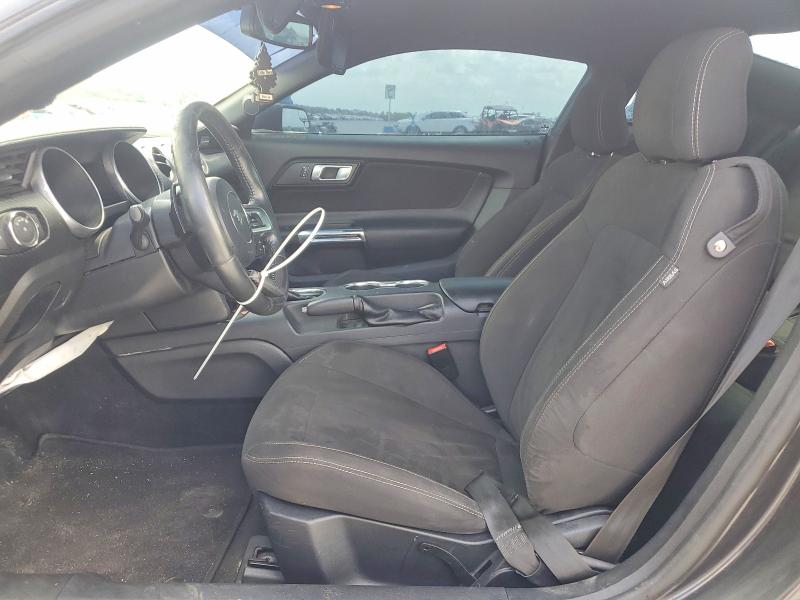Photo 7 from auction – 2018 FORD MUSTANG with VIN 1FA6P8TH8J5104087
