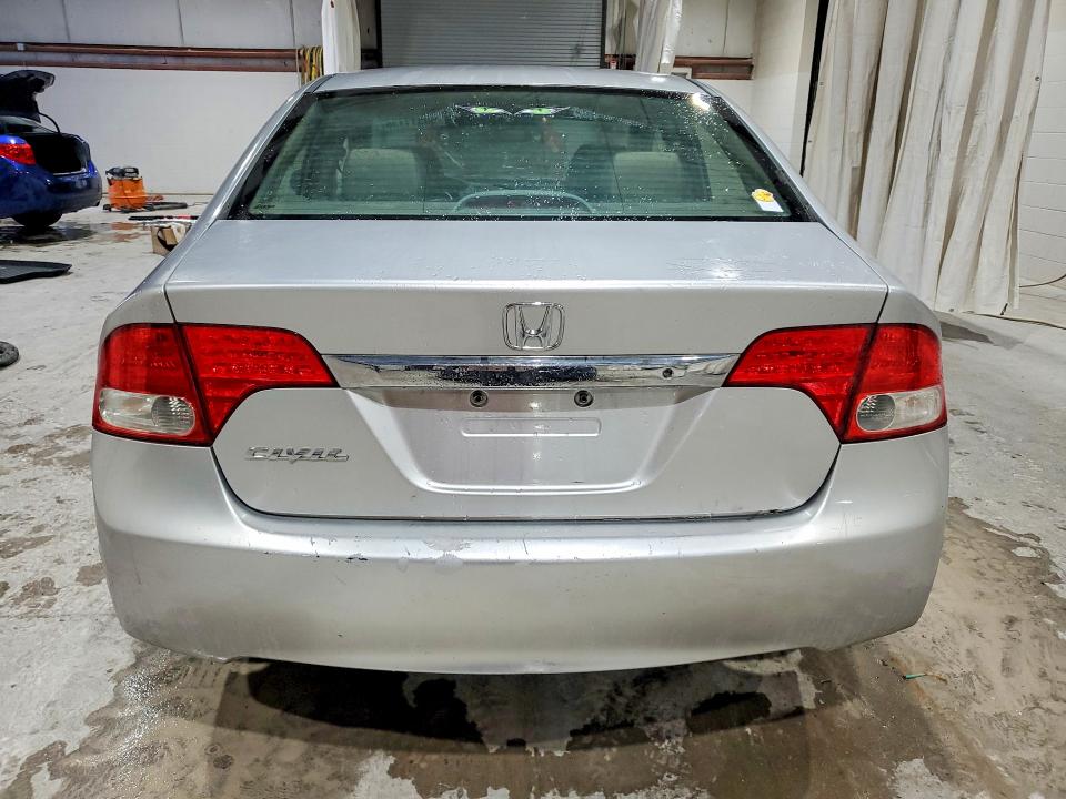 Photo 6 from auction – 2010 HONDA CIVIC with VIN 2HGFA1F53AH314921