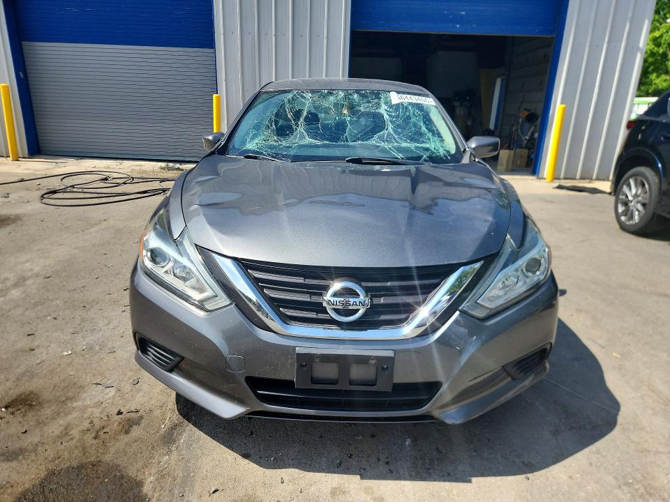 Photo 5 from auction – 2017 NISSAN ALTIMA with VIN 1N4AL3AP5HC148055