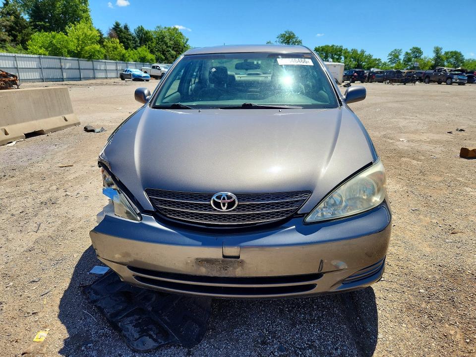 Photo 5 from auction – 2004 TOYOTA CAMRY with VIN 4T1BE32K14U901382