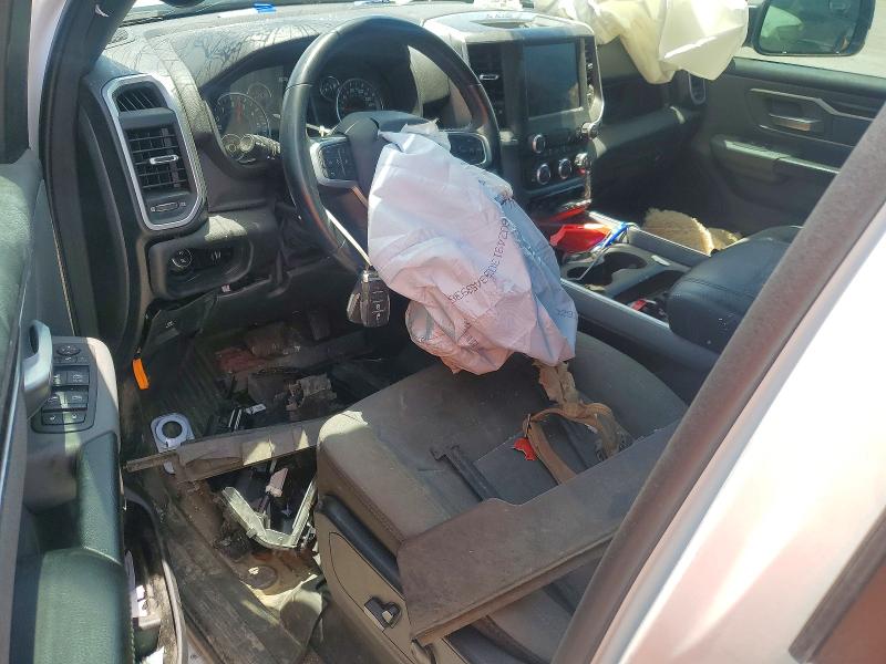 Photo 8 from auction – 2023 RAM 1500 with VIN 1C6RREFG8PN579421