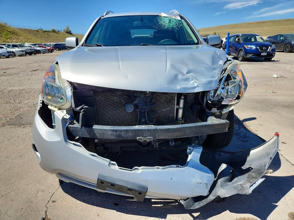 Photo 5 from auction – 2013 NISSAN ROGUE with VIN JN8AS5MV1DW138607