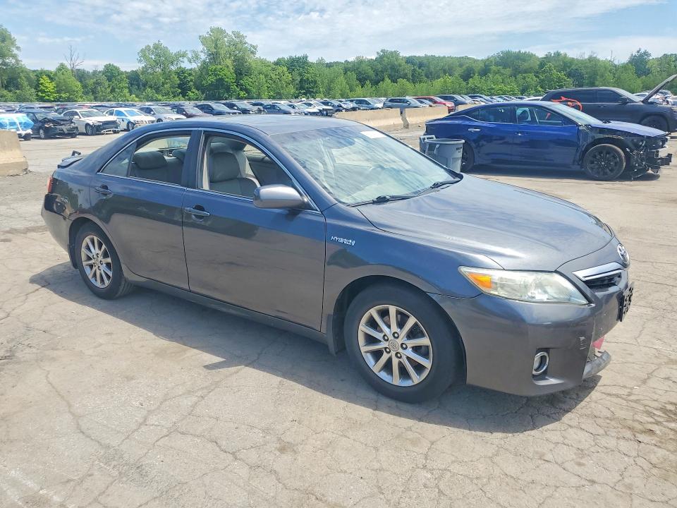 Zdjęcie 4 z aukcji – 2011 TOYOTA CAMRY z VIN 4T1BB3EK5BU135741