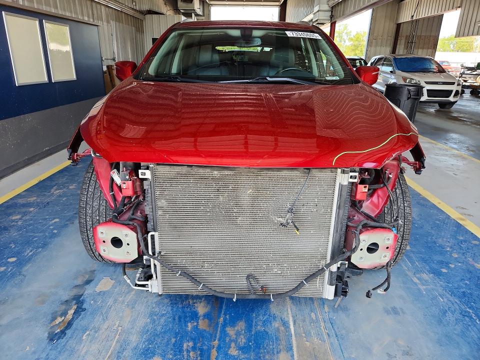 Photo 5 from auction – 2019 BUICK ENCLAVE with VIN 5GAEVAKWXKJ263125