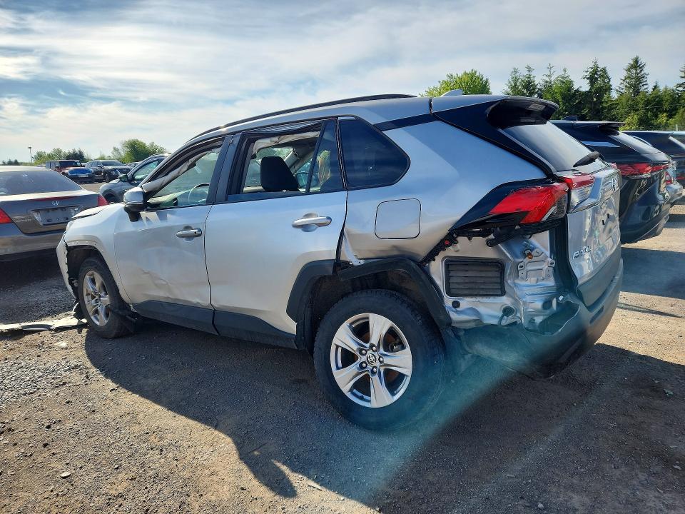 Photo 2 from auction – 2023 TOYOTA RAV4 HYBRID with VIN 2T3RWRFV3PW166337
