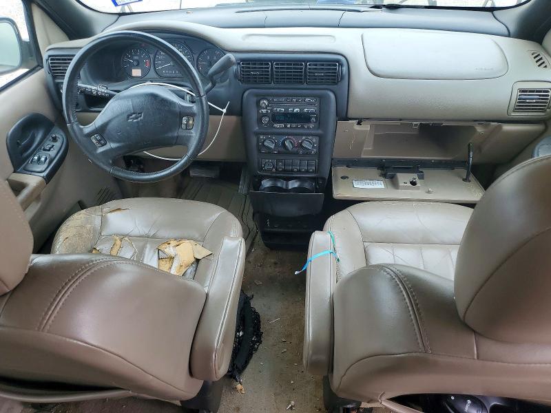 Photo 8 from auction – 2004 CHEVROLET VENTURE with VIN 1GNDX13E14D117666