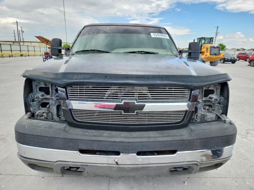 Photo 5 from auction – 2004 CHEVROLET SILVERADO with VIN 1GCHC23U54F182060