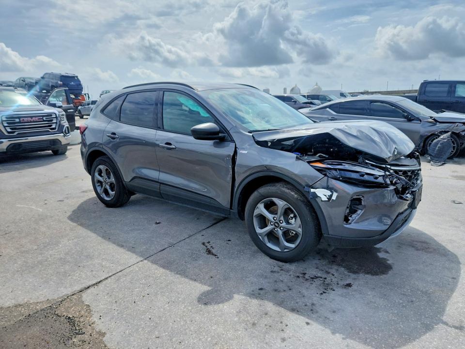 Foto 4 de la subasta – 2025 FORD ESCAPE con VIN 1FMCU9MN5SUB18743