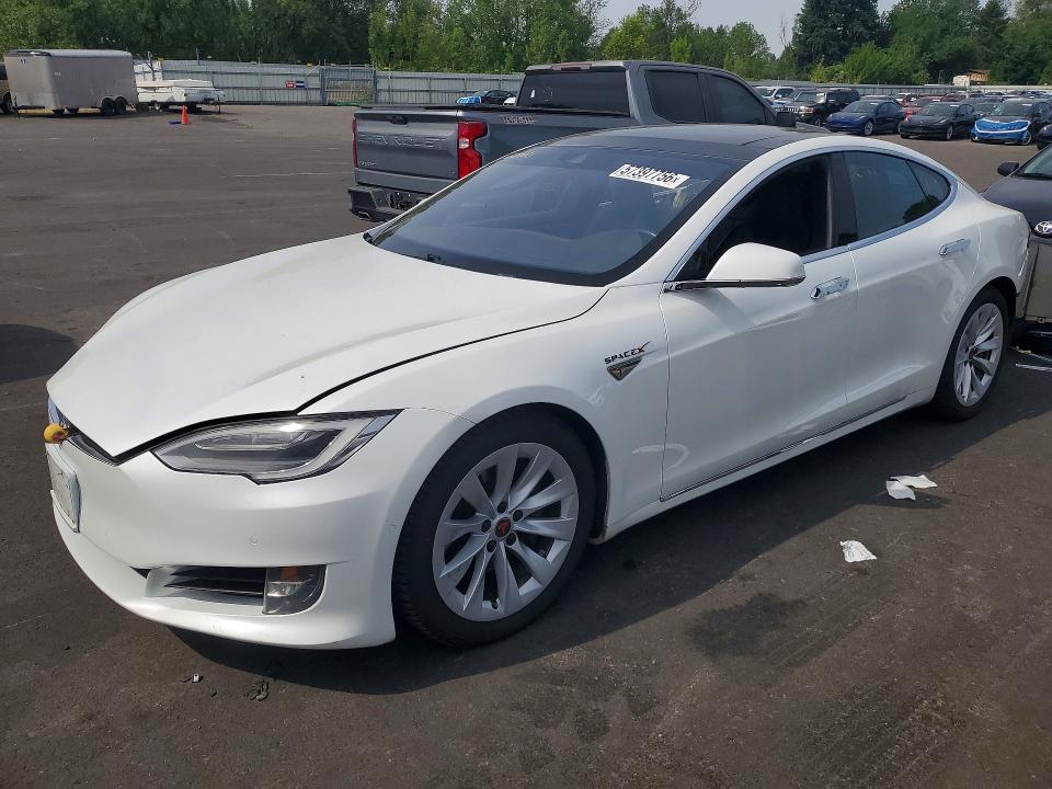 TESLA MODEL S 2016 with VIN 5YJSA1E27GF153010 - Photo from auction