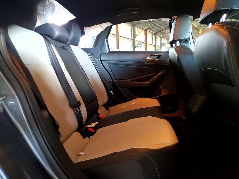 Photo 10 from auction – 2019 VOLKSWAGEN JETTA with VIN 3VWC57BU7KM239226