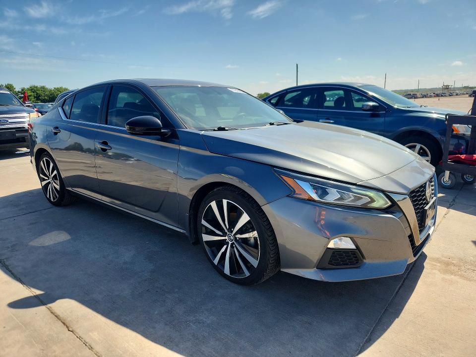 Photo 4 from auction – 2019 NISSAN ALTIMA with VIN 1N4BL4CV8KN321164