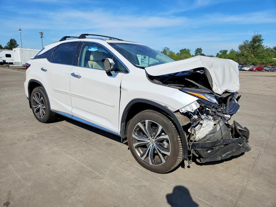 Photo 4 from auction – 2016 LEXUS RX with VIN JTJBZMCA6G2004852