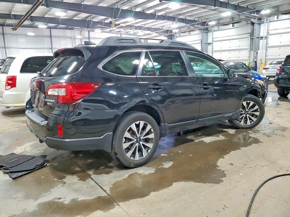 Photo 3 from auction – 2016 SUBARU OUTBACK with VIN 4S4BSENC8G3288602