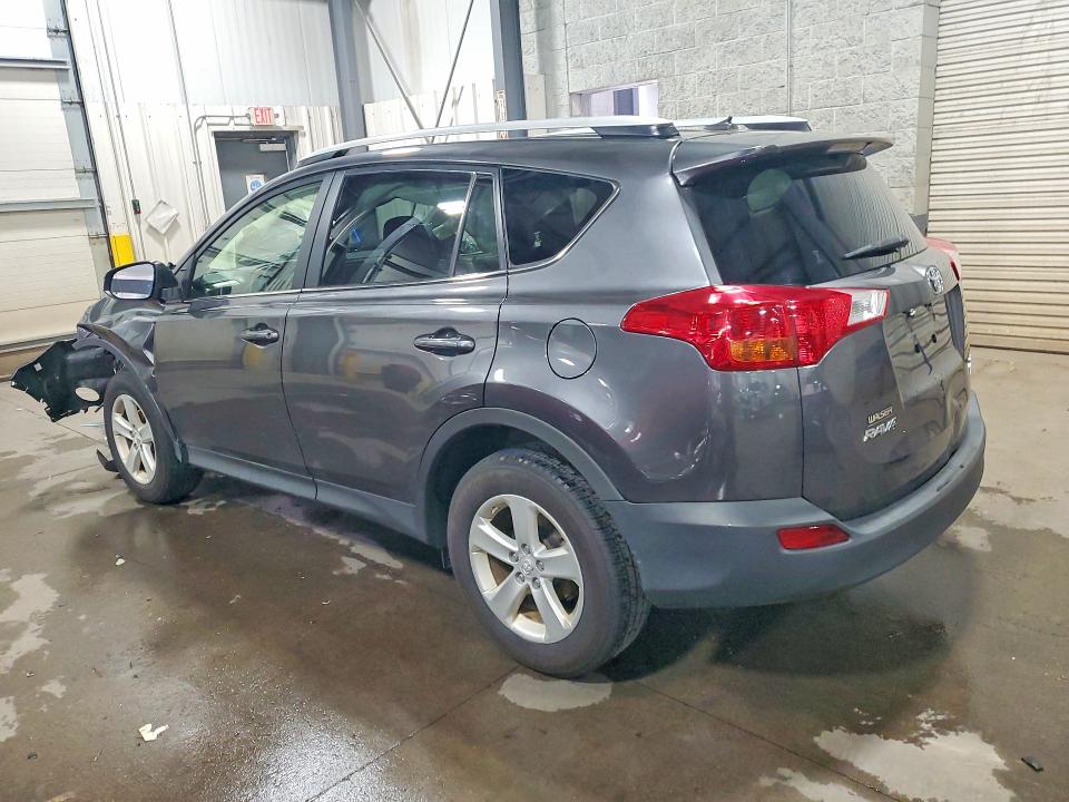 Photo 2 from auction – 2014 TOYOTA RAV4 with VIN JTMRFREV1EJ009466