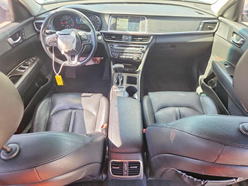 Photo 8 from auction – 2016 KIA OPTIMA with VIN 5XXGU4L31GG070373