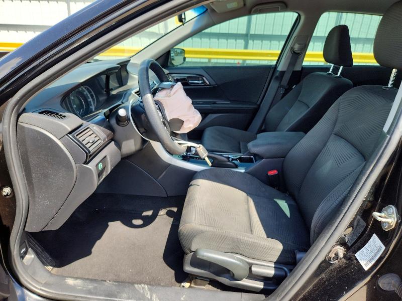 Photo 7 from auction – 2016 HONDA ACCORD with VIN 1HGCR2F30GA247945