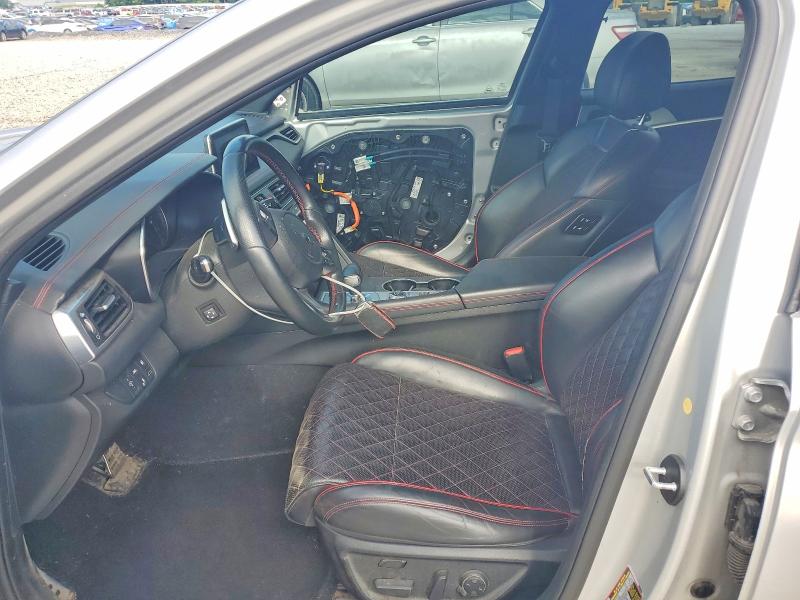Photo 7 from auction – 2019 GENESIS G70 with VIN KMTG34LE2KU012328