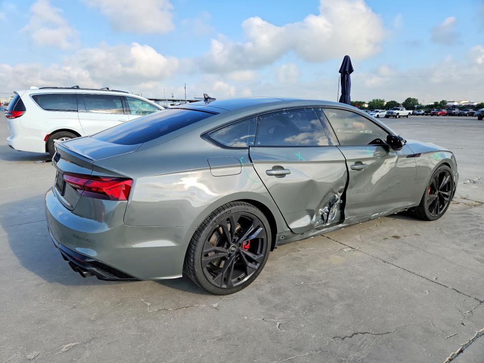 Zdjęcie 3 z aukcji – 2023 AUDI S5 z VIN WAUC4CF5XPA018660