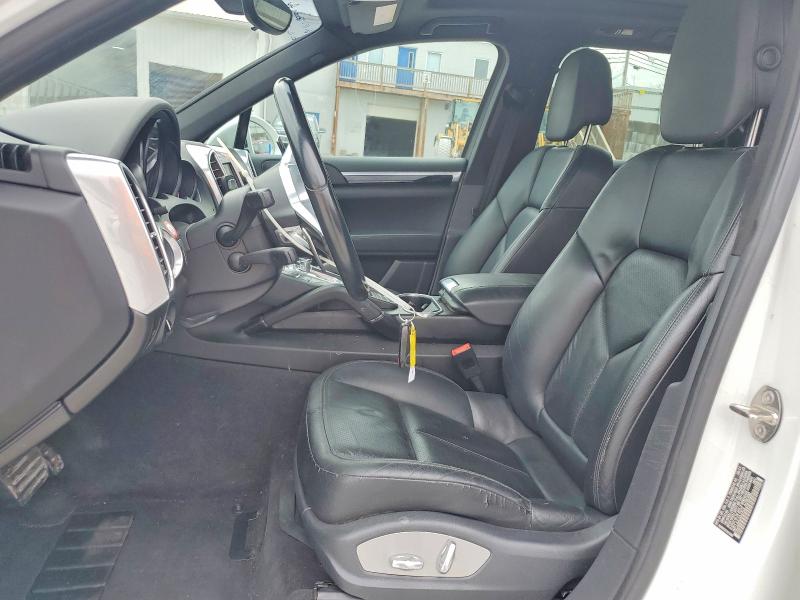 Photo 7 from auction – 2016 PORSCHE CAYENNE with VIN WP1AA2A2XGLA09096